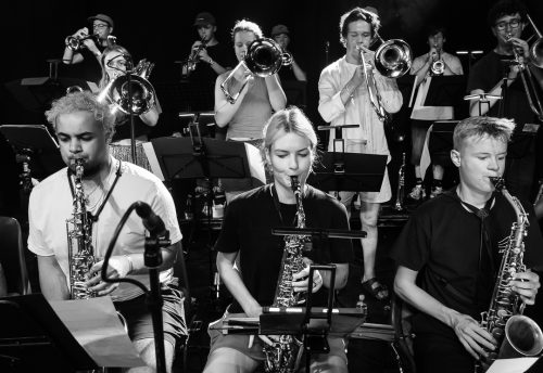 1-26 (1) (1) (1) (1) (1)